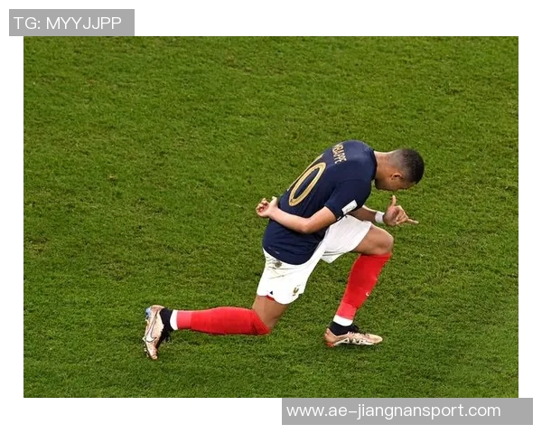 姆巴佩分享庆祝照片称国家德比胜利归球队活力无限展现精彩表现