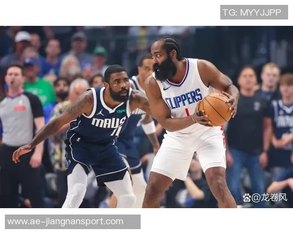 比尔谈快船首轮出局感受以掘金成功激励球队重整旗鼓 比尔谈快船首轮出局感受以掘金成功激励球队重整旗鼓