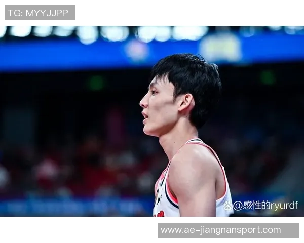 徐杰在FIBA赛场表现未知但在CBA中展现出色实力的媒体人观点