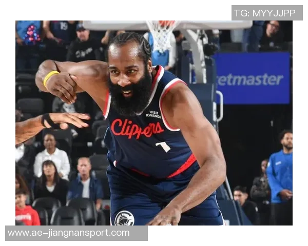 快船遭遇三连败迎战灰熊哈登因小腿受伤出战存疑