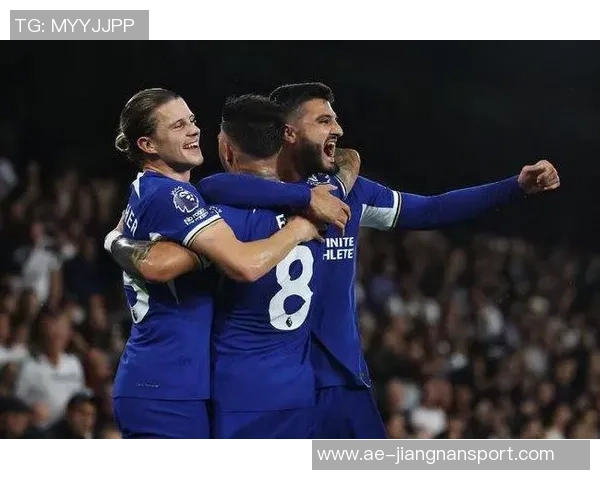 罗伯特桑切斯屡次扑救助力切尔西稳固门将位置展现出色表现 罗伯特桑切斯屡次扑救助力切尔西稳固门将位置展现出色表现