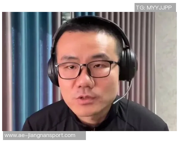 杨瀚森表现不佳引发争议媒体人质疑为何牵连家庭成员 杨瀚森表现不佳引发争议媒体人质疑为何牵连家庭成员